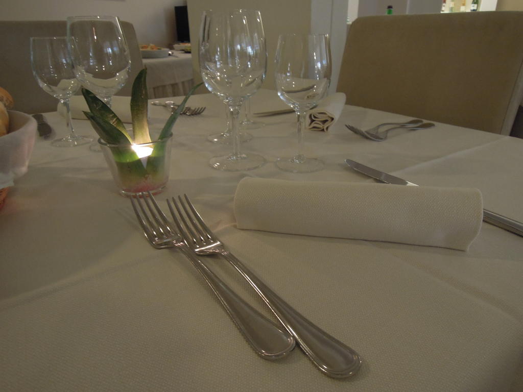 Hotel Benvenuto Каорле Екстериор снимка